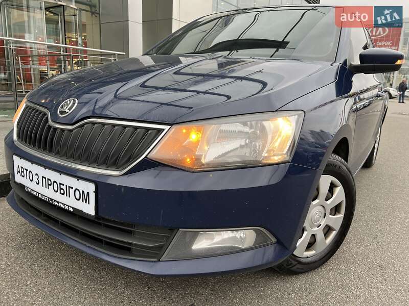 Хетчбек Skoda Fabia 2018 в 