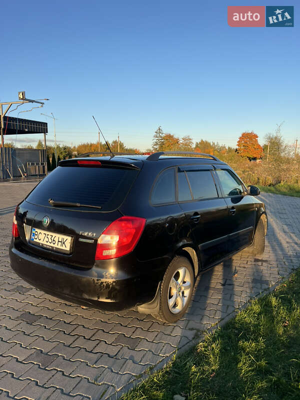 Универсал Skoda Fabia 2011 в Яворове фото 5 Универсал Skoda Fabia 2011 в Яворове