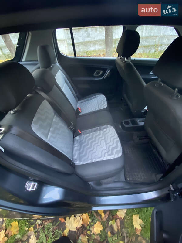 Хэтчбек Skoda Fabia 2009 в Виннице фото 15 Хэтчбек Skoda Fabia 2009 в Виннице