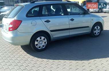 Универсал Skoda Fabia 2009 в Тернополе
