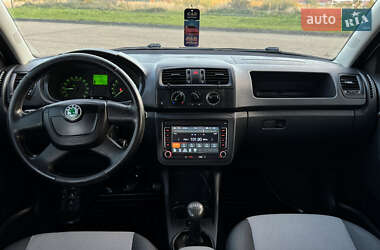 Універсал Skoda Fabia 2011 в  фото 16 Універсал Skoda Fabia 2011 в