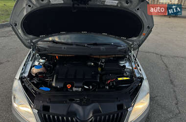 Універсал Skoda Fabia 2011 в  фото 20 Універсал Skoda Fabia 2011 в
