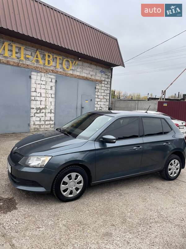 Хэтчбек Skoda Fabia 2015 в Чернигове фото 4 Хэтчбек Skoda Fabia 2015 в Чернигове