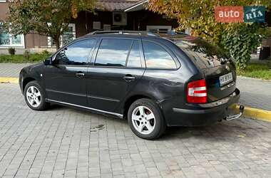 Универсал Skoda Fabia 2005 в  фото 3 Универсал Skoda Fabia 2005 в