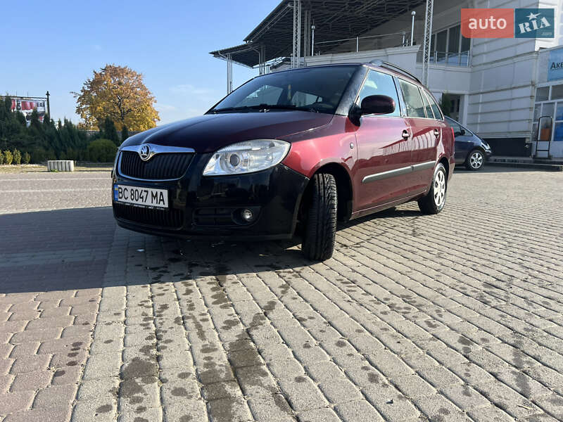 Skoda Fabia 2009 Skoda Fabia 2009