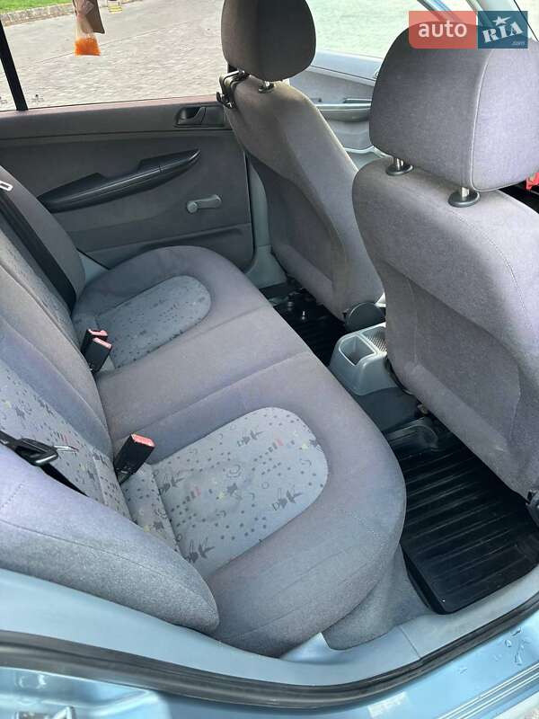 Хетчбек Skoda Fabia 2002 в Кривому Розі фото 11 Хетчбек Skoda Fabia 2002 в Кривому Розі