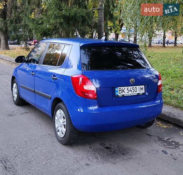 Хетчбек Skoda Fabia 2007 в Рівному фото 3 Хетчбек Skoda Fabia 2007 в Рівному