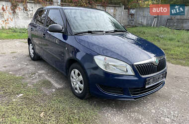 Хэтчбек Skoda Fabia 2011 в Желтых Водах Хэтчбек Skoda Fabia 2011 в Желтых Водах