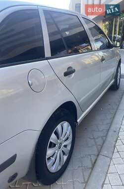 Хэтчбек Skoda Fabia 2005 в Яворове