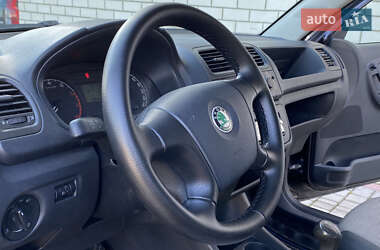 Универсал Skoda Fabia 2009 в  фото 15 Универсал Skoda Fabia 2009 в