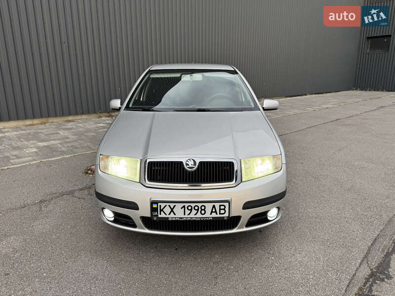 Хетчбек Skoda Fabia 2006 в Харкові