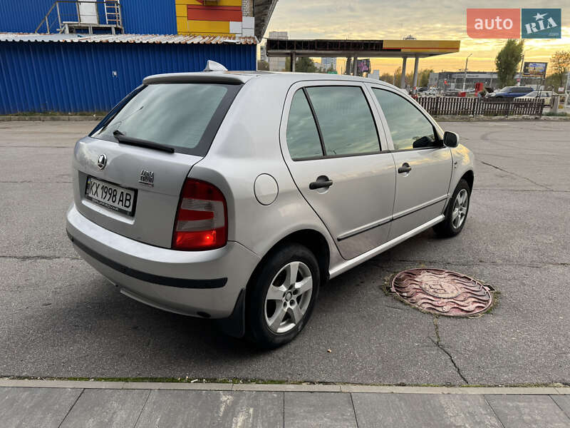 Хетчбек Skoda Fabia 2006 в Харкові