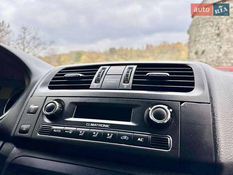 Универсал Skoda Fabia 2010 в Каменец-Подольском