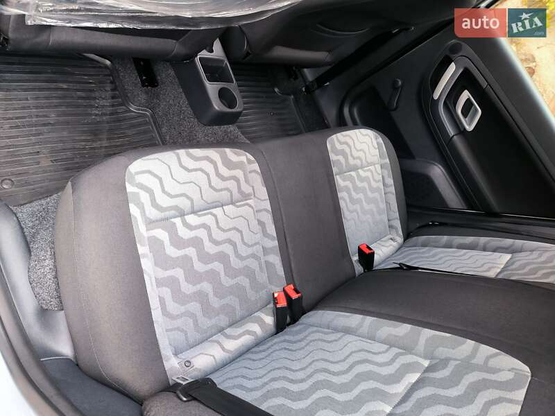 Универсал Skoda Fabia 2008 в Виннице фото 23 Универсал Skoda Fabia 2008 в Виннице