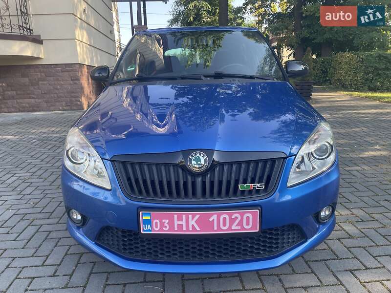 Хэтчбек Skoda Fabia 2011 в Золочеве