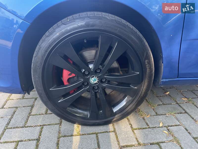 Хэтчбек Skoda Fabia 2011 в Золочеве