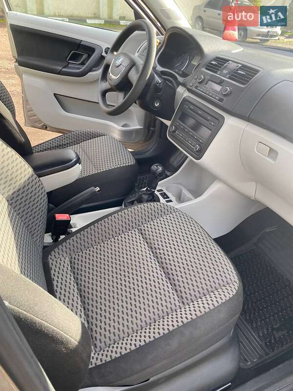 Универсал Skoda Fabia 2011 в Стрые фото 11 Универсал Skoda Fabia 2011 в Стрые