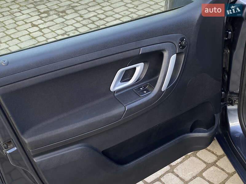 Хэтчбек Skoda Fabia 2008 в Самборе фото 38 Хэтчбек Skoda Fabia 2008 в Самборе