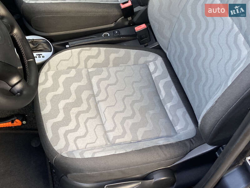 Хэтчбек Skoda Fabia 2008 в Самборе фото 43 Хэтчбек Skoda Fabia 2008 в Самборе