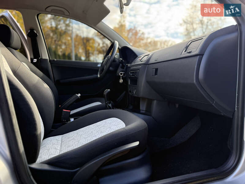 Универсал Skoda Fabia 2004 в Харькове