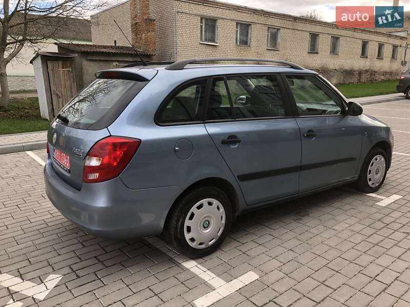 Универсал Skoda Fabia 2009 в Дубно фото 7 Универсал Skoda Fabia 2009 в Дубно