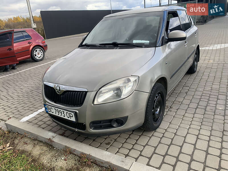Хетчбек Skoda Fabia 2007 в Львові