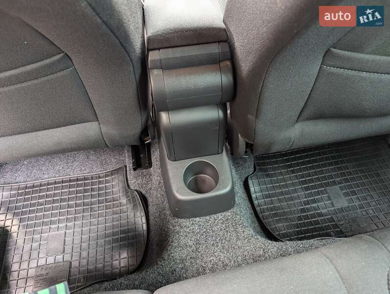 Универсал Skoda Fabia 2008 в Ровно