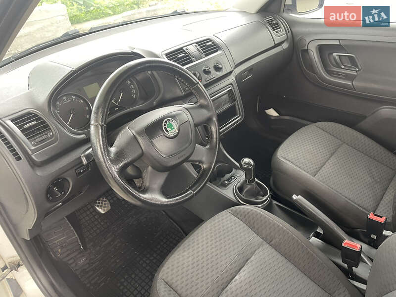 Хетчбек Skoda Fabia 2012 в Білій Церкві фото 9 Хетчбек Skoda Fabia 2012 в Білій Церкві