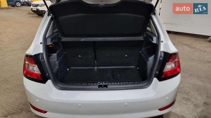 Хетчбек Skoda Fabia 2020 в Києві фото 13 Хетчбек Skoda Fabia 2020 в Києві