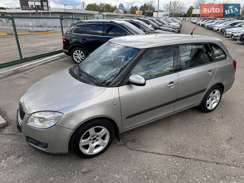 Универсал Skoda Fabia 2008 в Киеве фото 12 Универсал Skoda Fabia 2008 в Киеве