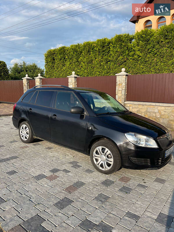 Универсал Skoda Fabia 2011 в Долине фото 3 Универсал Skoda Fabia 2011 в Долине