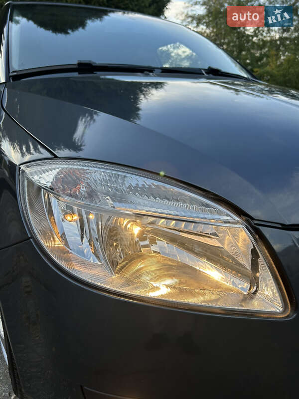 Универсал Skoda Fabia 2009 в Золотоноше фото 32 Универсал Skoda Fabia 2009 в Золотоноше