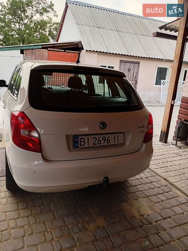 Універсал Skoda Fabia 2013 в Полтаві