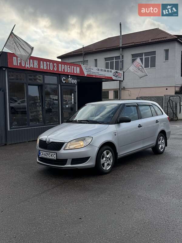 Skoda Fabia 2010 Skoda Fabia 2010