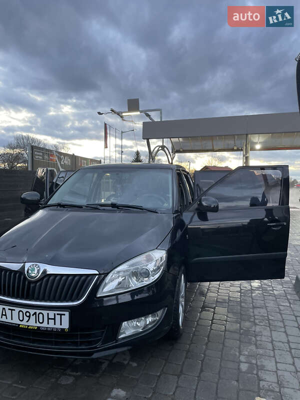 Хэтчбек Skoda Fabia 2010 в Ивано-Франковске