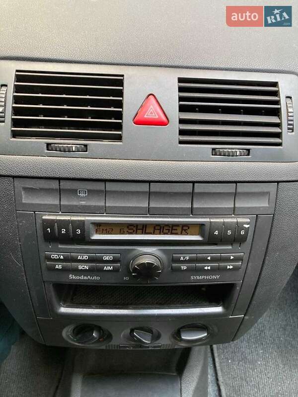Хэтчбек Skoda Fabia 2007 в Каменском