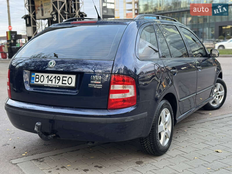 Универсал Skoda Fabia 2004 в Тернополе
