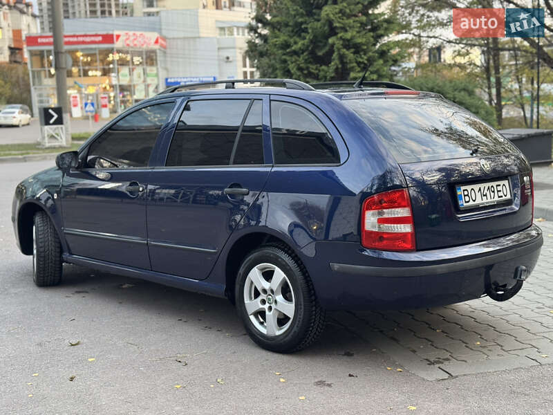 Универсал Skoda Fabia 2004 в Тернополе
