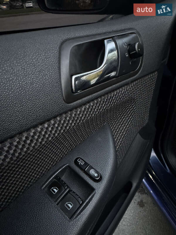 Универсал Skoda Fabia 2004 в Тернополе