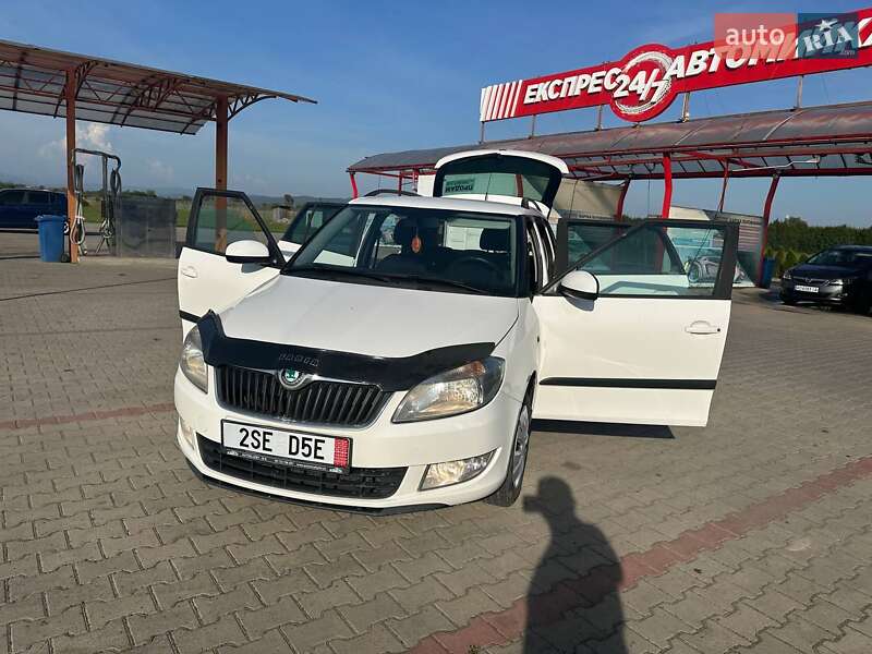 Універсал Skoda Fabia 2012 в Тячеві фото Універсал Skoda Fabia 2012 в Тячеві