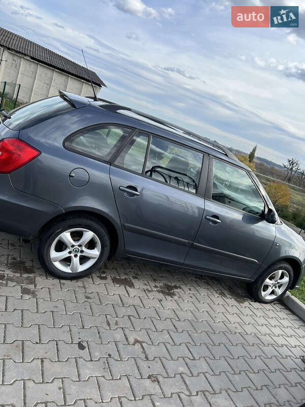 Универсал Skoda Fabia 2010 в Шумске
