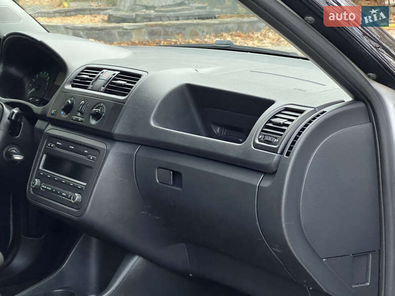 Универсал Skoda Fabia 2011 в Трускавце