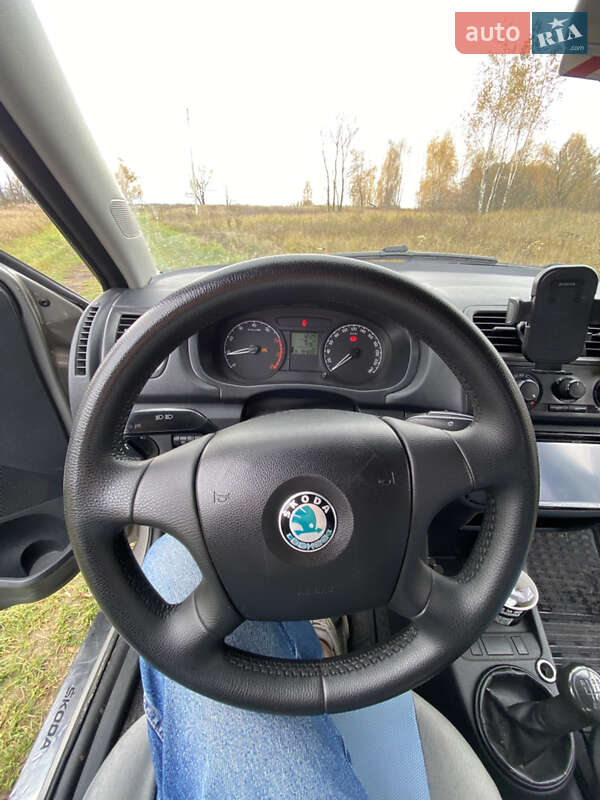 Хэтчбек Skoda Fabia 2007 в Барышевке фото 21 Хэтчбек Skoda Fabia 2007 в Барышевке