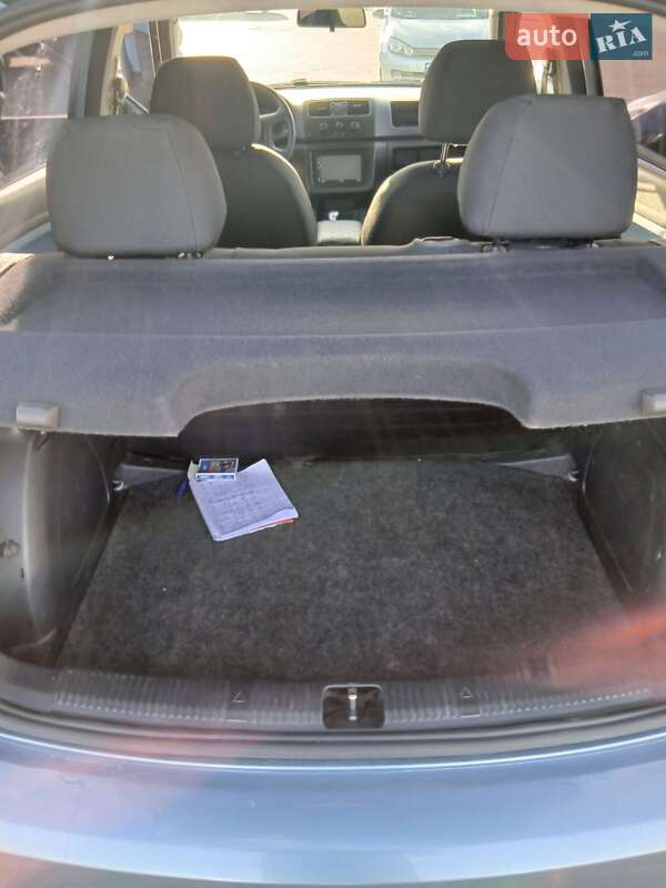 Хэтчбек Skoda Fabia 2008 в Черновцах