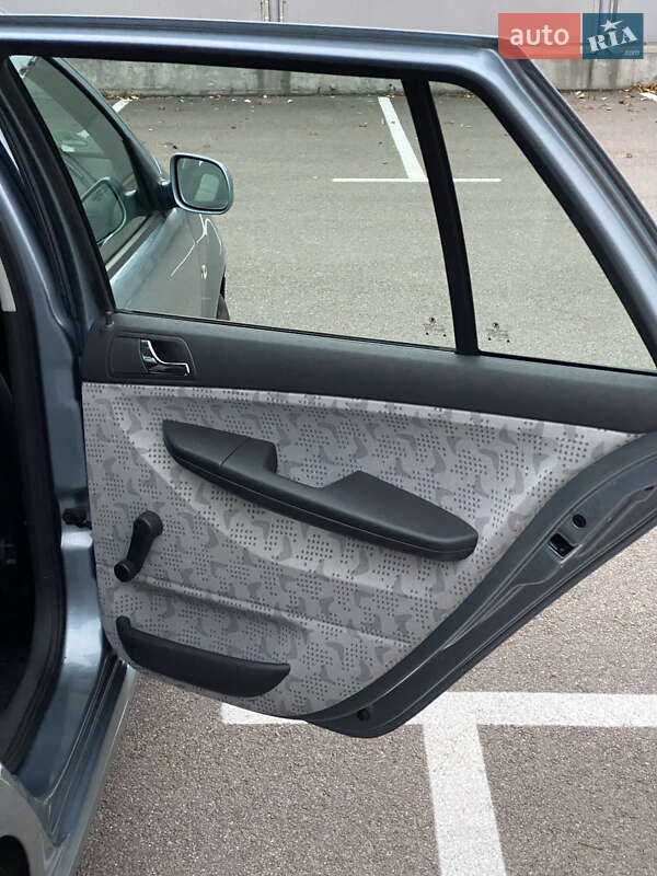 Універсал Skoda Fabia 2003 в Києві фото 35 Універсал Skoda Fabia 2003 в Києві