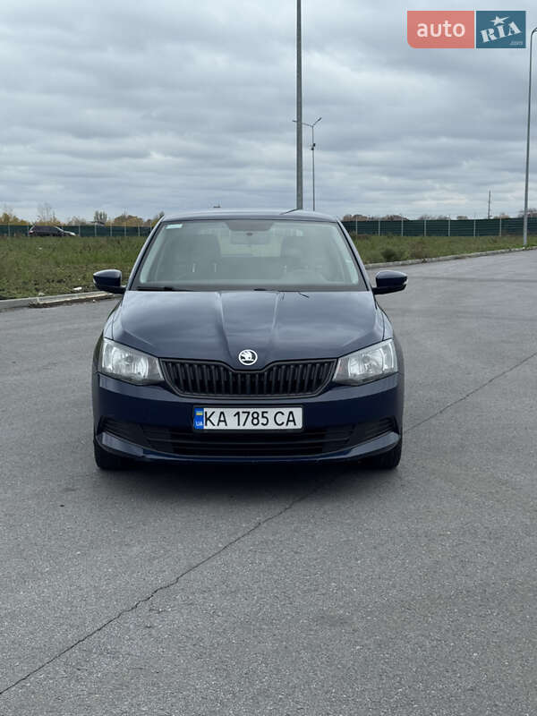 Універсал Skoda Fabia 2016 в Дніпрі