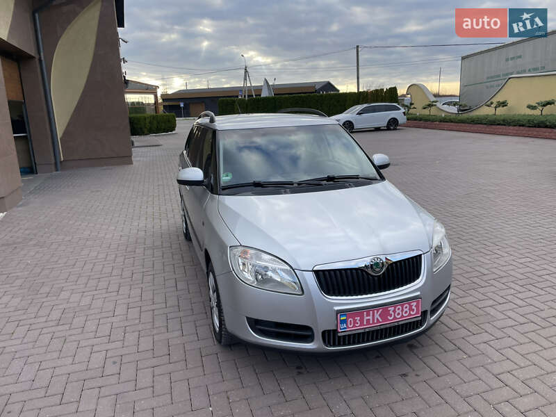 Универсал Skoda Fabia 2009 в Виноградове фото 5 Универсал Skoda Fabia 2009 в Виноградове