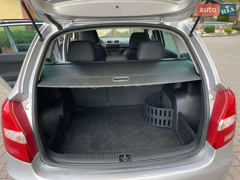 Универсал Skoda Fabia 2009 в Виноградове фото 41 Универсал Skoda Fabia 2009 в Виноградове