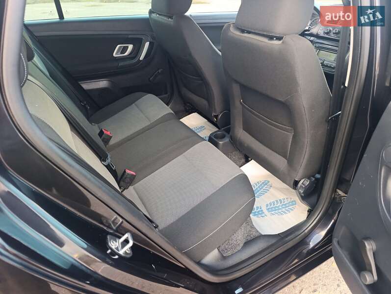 Универсал Skoda Fabia 2008 в Полтаве