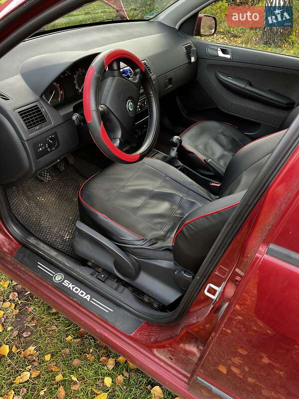 Универсал Skoda Fabia 2007 в Верхнем Синевидном